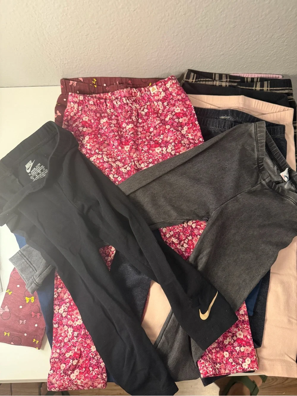 Old Navy Gray Girls Pull-On Leggings 12 pairs of leggings